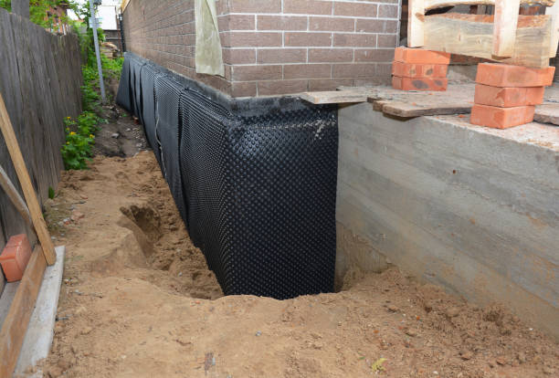SJ Waterproofing Pros technician performing targeted Crawl Space Encapsulation assessment in Aberdeen, OH